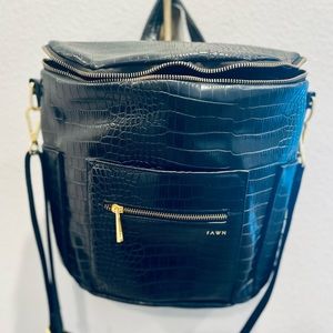 Fawn Design Mini Backpack (black crocodile)